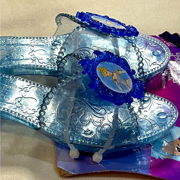 NWT Disney Cinderella‎ Shoes - Picture 5 of 8